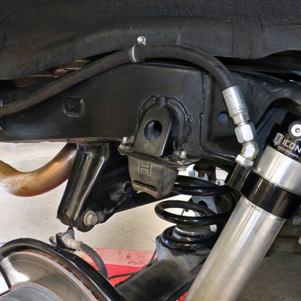 ICON 57810CP - ICO57810CP - ICON 2007+ Toyota FJ / 2003+ Toyota 4Runner 1-3in Rear 2.5 Series Shocks VS RR CDCV - Pair - Shipped in Europe - Tuningsupply.com