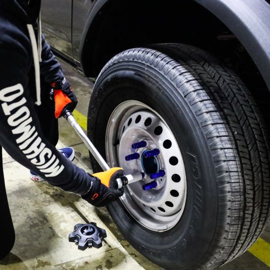 Mishimoto MMLG-15-27LBK - MISMMLG-15-27LBK - Mishimoto Aluminum Locking Lug Nuts M12x1.5 27pc Set Black - Shipped in Europe - Tuningsupply.com