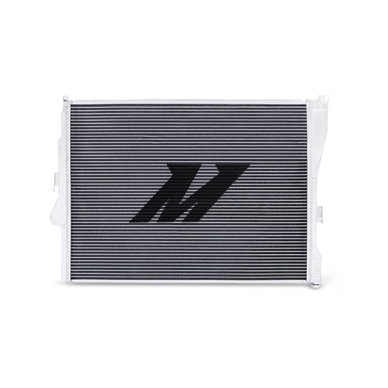 Mishimoto MMRAD-E46-323 - MISMMRAD-E46-323 - Mishimoto 99-06 BMW 323i/323i/328i/330i Performance Aluminum Radiator - Shipped in Europe - Tuningsupply.com