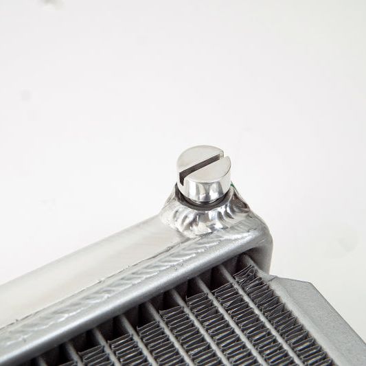 CSF 7094 - CSF7094 - CSF 08-15 Subaru Impreza WRX/STI 1-Row 31mm High-Performance Aluminum Radiator - Shipped in Europe - Tuningsupply.com