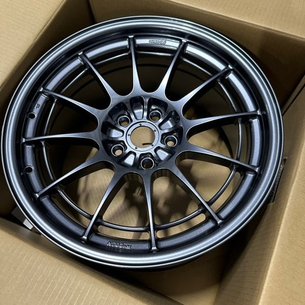 Enkei 3658956527GM - ENK3658956527GM - Enkei NT03+M 18x9.5 5x114.3 27mm Offset 72.6mm Bore Gunmetal Wheel *MOQ 40 - Shipped in Europe - Tuningsupply.com