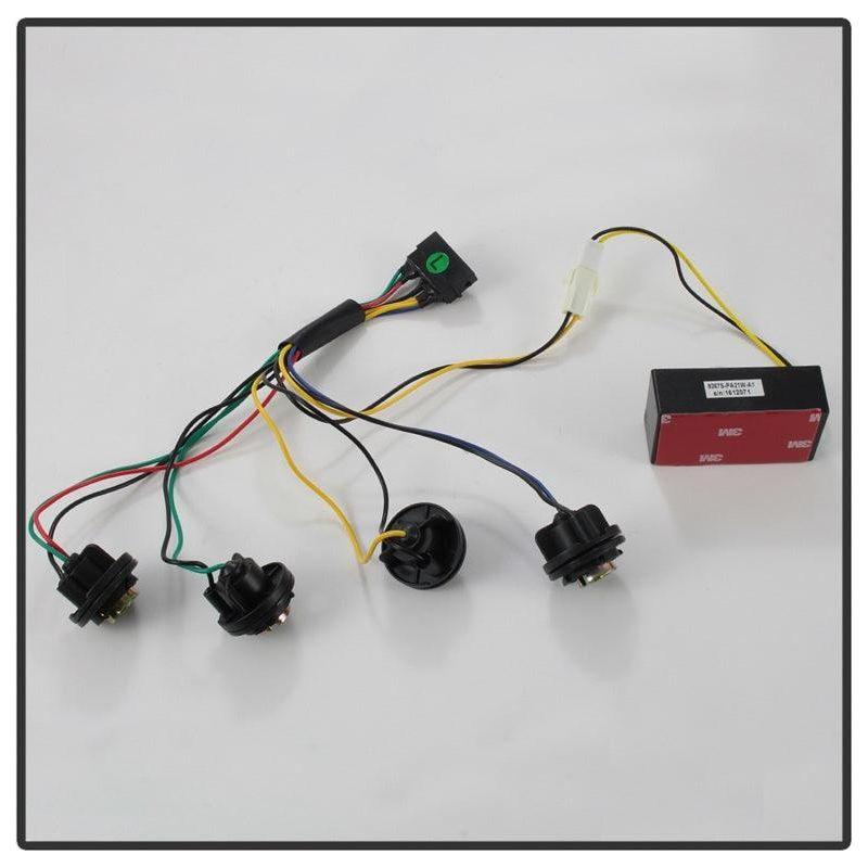 SPYDER 5000408 - SPY5000408 - Spyder Audi TT 00-06 Euro Style Tail Lights Black ALT-YD-ATT99-BK - Shipped in Europe - Tuningsupply.com