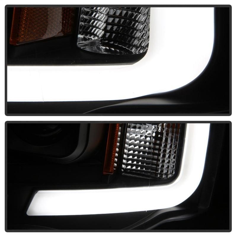 SPYDER 5084606 - SPY5084606 - Spyder 02-05 Dodge Ram 1500 Light Bar Projector Headlights - Black (PRO-YD-DR02V2-LB-BK) - Shipped in Europe - Tuningsupply.com