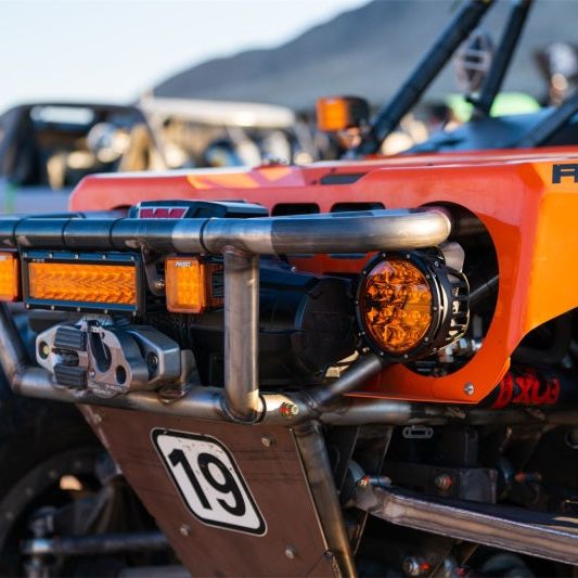 Rigid Industries 36210 - RIG36210 - Rigid Industries 360-Series 6in SAE Fog w/ Amber PRO Lens - White (Pair) - Shipped in Europe - Tuningsupply.com