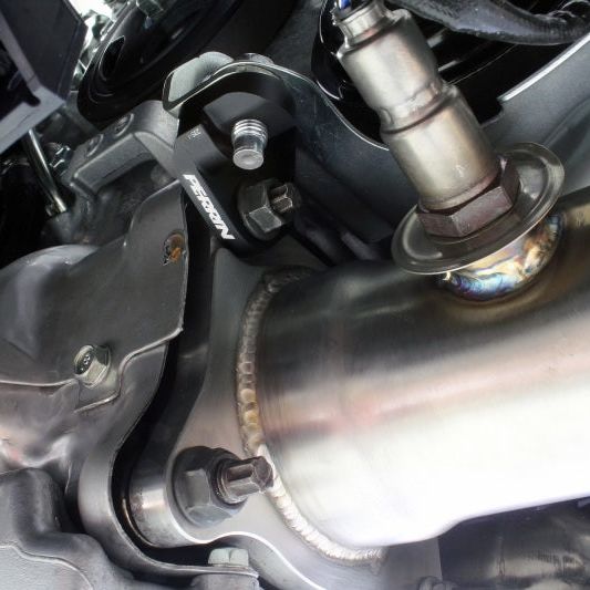 Perrin Performance PSP-EXT-235BK - PERPSP-EXT-235BK - PERRIN 15-21 Subaru WRX / 14-18 Forester XT Turbo Support Bracket Kit - Shipped in Europe - Tuningsupply.com
