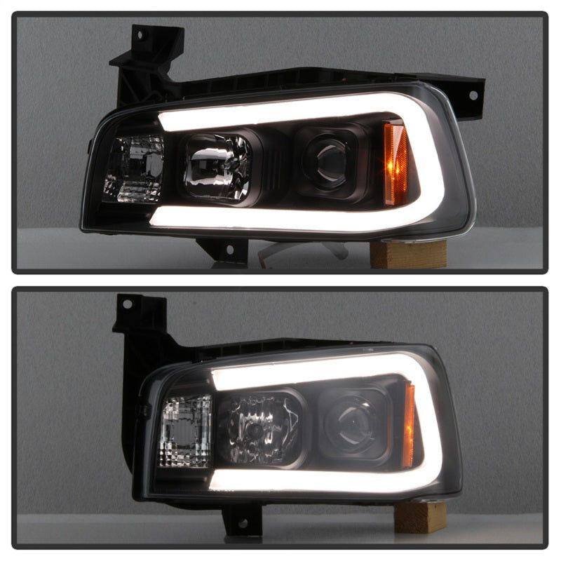 SPYDER 5085245 - SPY5085245 - Spyder Dodge Charger 06-10 Projector Headlights - LED Light Bar - Black PRO-YD-DCH05V2-LB-BK - Shipped in Europe - Tuningsupply.com