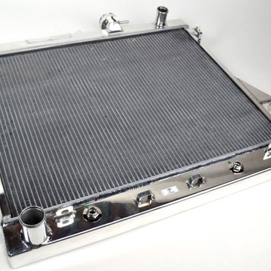 CSF 7061 - CSF7061 - CSF 06-10 Hummer H3/H3T 3.5L/3.7L/5.3L Radiator - Shipped in Europe - Tuningsupply.com