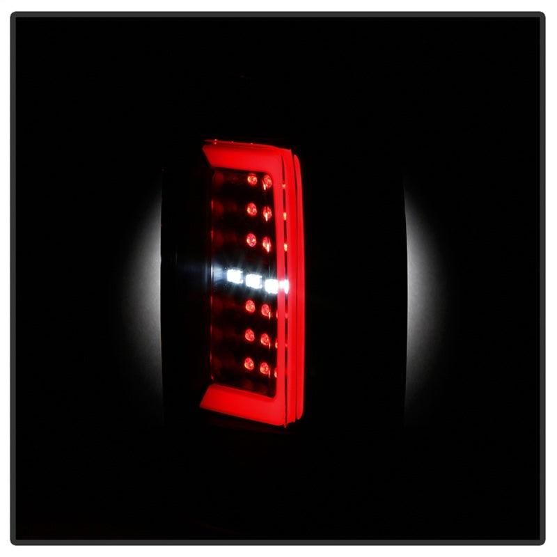 SPYDER 5085252 - SPY5085252 - Spyder Chevy Colorado 2015-2017 Light Bar LED Tail Lights - Black Smoke ALT-YD-CCO15-LED-BSM - Shipped in Europe - Tuningsupply.com