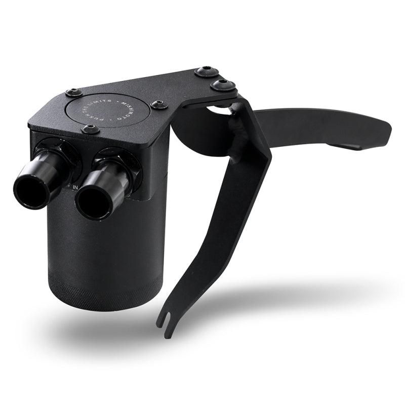 Mishimoto MMBCC-WRX-22P - MISMMBCC-WRX-22P - Mishimoto 2022+ Subaru WRX Baffled Oil Catch Can PCV Side - Shipped in Europe - Tuningsupply.com