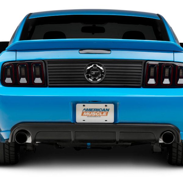 Raxiom 398337 - RAX398337 - Raxiom 05-09 Ford Mustang Axial Series LED Third Brake Light (Smoked) - Shipped in Europe - Tuningsupply.com