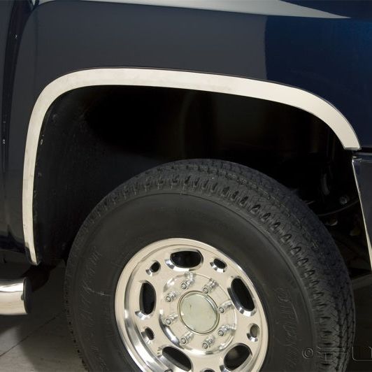 Putco 97296GM - PUT97296GM - Putco 15-19 Chevy Silv HD (Does not Fit Dually) SS Fender Trim - Shipped in Europe - Tuningsupply.com