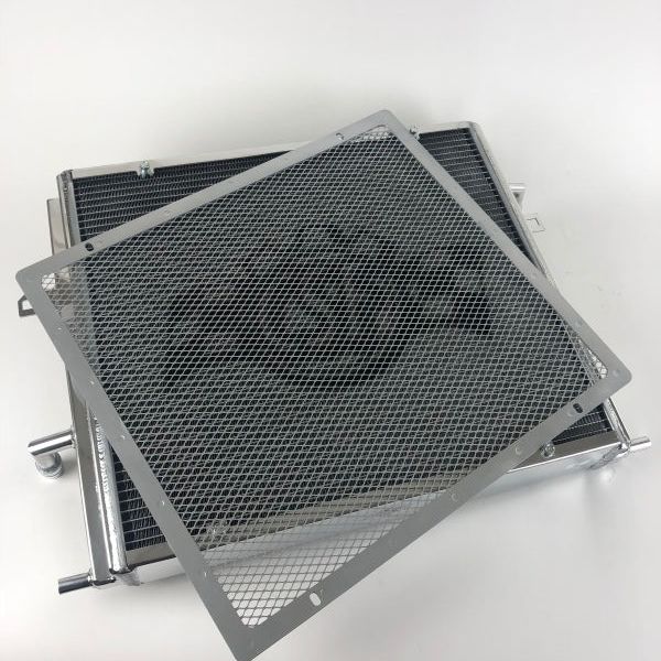 CSF 8131 - CSF8131 - CSF BMW B58/B48 Front Mount Triple-Pass Heat Exchanger w/Rock Guard - Shipped in Europe - Tuningsupply.com