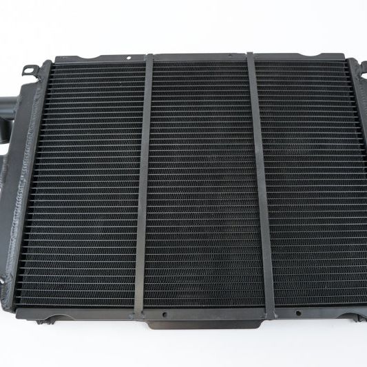CSF 7206 - CSF7206 - CSF Ferrari F355 High Performance All-Aluminum Radiator - Left - Shipped in Europe - Tuningsupply.com