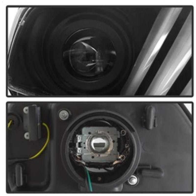 SPYDER 5084569 - SPY5084569 - Spyder Ford Mustang 10-13 Projector Headlights - HID Model Only - Black PRO-YD-FM2010V2-HID-BK - Shipped in Europe - Tuningsupply.com