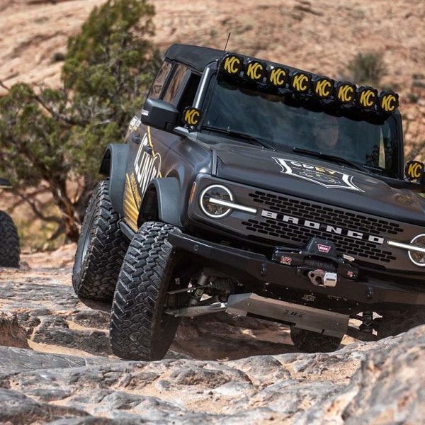 ICON 48601 - ICO48601 - ICON 2021+ Ford Bronco Hoss 1.0 Front EXP Coilover 2.5in - Shipped in Europe - Tuningsupply.com