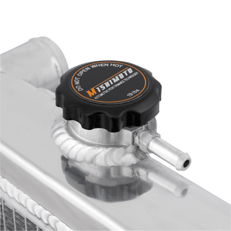 Mishimoto MMRAD-G35-03 - MISMMRAD-G35-03 - Mishimoto 03-06 Infiniti G35 Manual Aluminum Radiator - Shipped in Europe - Tuningsupply.com