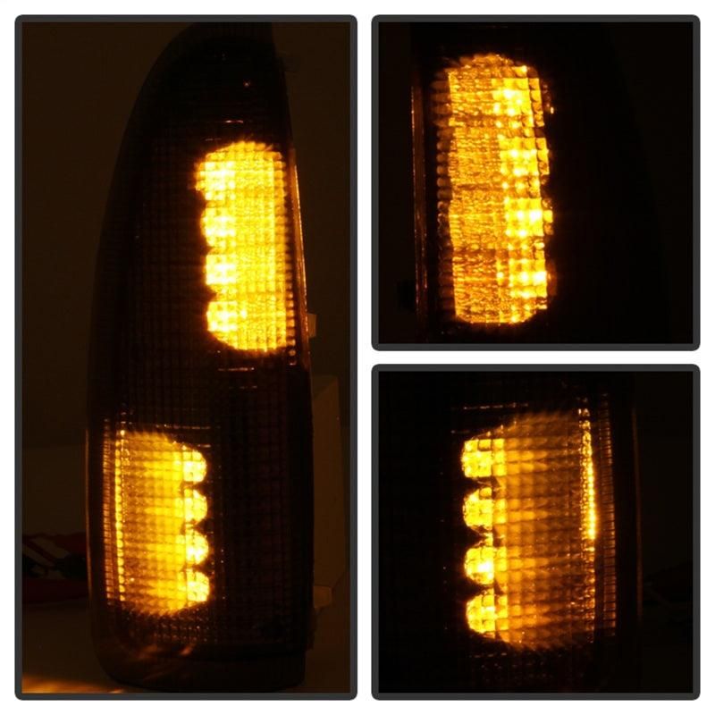 SPYDER 9924729 - SPY9924729 - xTune Ford Superduty F250-F650 03-07 Amber LED Mirror Signal Lens - Smoke ACC-LED-FDSD99-MR-SM - Shipped in Europe - Tuningsupply.com