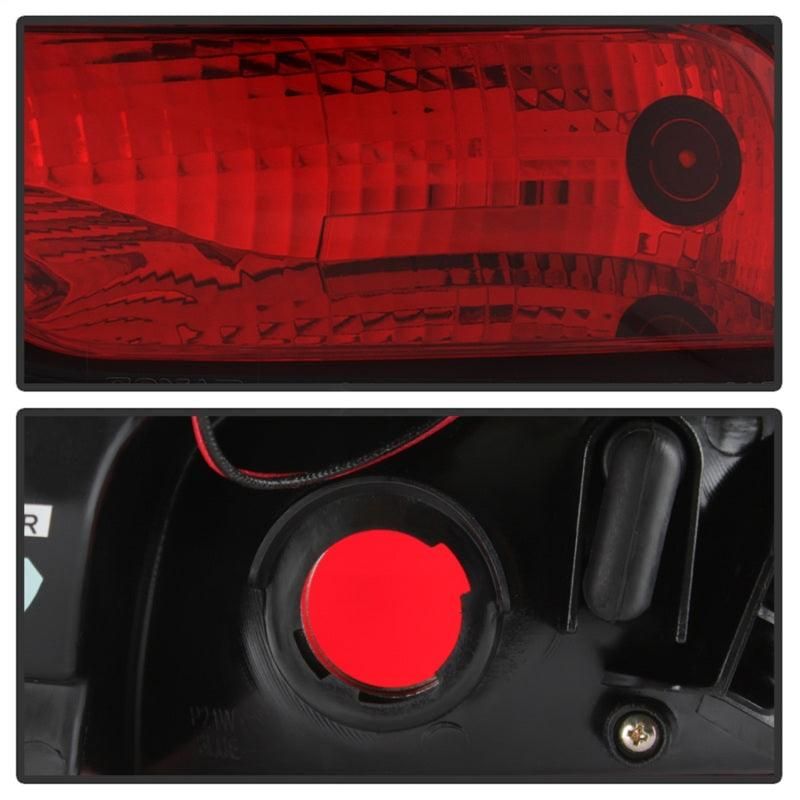 SPYDER 5085146 - SPY5085146 - Spyder 12-14 Ford Focus 5DR LED Tail Lights - Black Smoke (ALT-YD-FF12-LED-BSM) - Shipped in Europe - Tuningsupply.com
