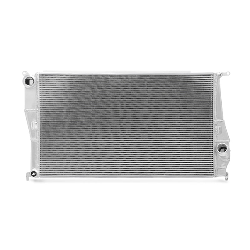 Mishimoto MMRAD-E90-07 - MISMMRAD-E90-07 - Mishimoto 2006-2013 BMW 335i/135i (Manual) Performance Aluminum Radiator - Shipped in Europe - Tuningsupply.com