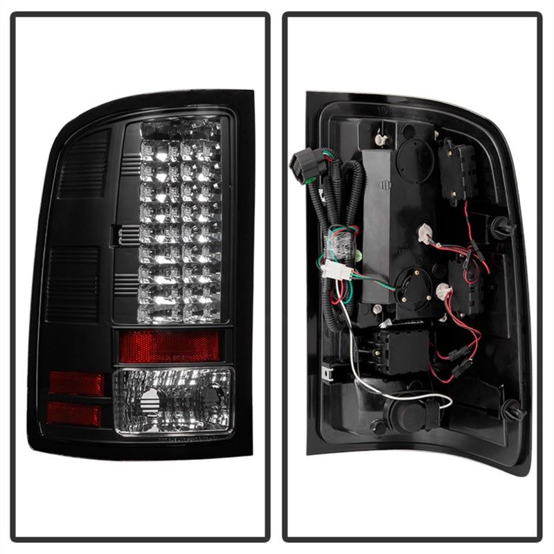 SPYDER 5014948 - SPY5014948 - Spyder GMC Sierra 07-13 (Not fit 3500 Dually 4 Rear Wheels)LED Tail Lights Black ALT-YD-GS07-LED-BK - Shipped in Europe - Tuningsupply.com