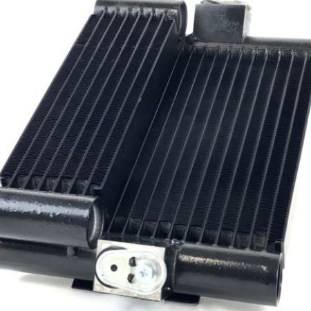 CSF 8104 - CSF8104 - CSF 15-18 BMW M2 (F87) Race-Spec Oil Cooler - Shipped in Europe - Tuningsupply.com