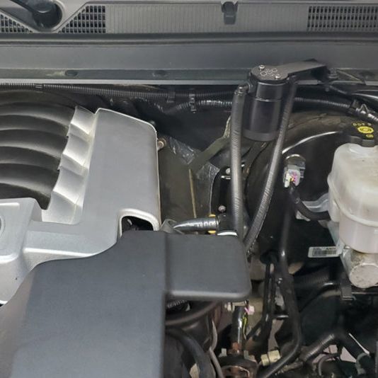 J&L 3085D-B - JLT3085D-B - J&L 14-18 Chevy/GM Truck/SUV 5.3L V8 Driver Side Oil Separator 3.0 - Black Anodized - Shipped in Europe - Tuningsupply.com