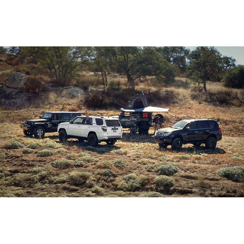 Magnaflow 19546 - MAG19546 - MagnaFlow 03-21 Toyota 4Runner V6 4.0L Overland Series Cat-Back Exhaust - Shipped in Europe - Tuningsupply.com