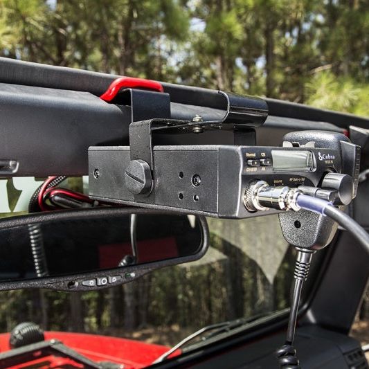 Rugged Ridge 13551.07 - RUG13551.07 - Rugged Ridge CB Radio Mount Windshield 03-06 Jeep Wrangler TJ/LJ - Shipped in Europe - Tuningsupply.com