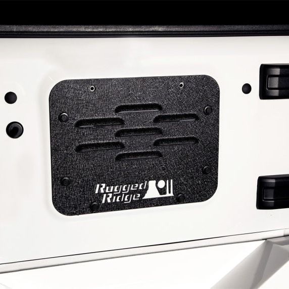 Rugged Ridge 11586.10 - RUG11586.10 - Rugged Ridge Tire Carrier Delete Plate 07-18 Jeep Wrangler JK - Shipped in Europe - Tuningsupply.com