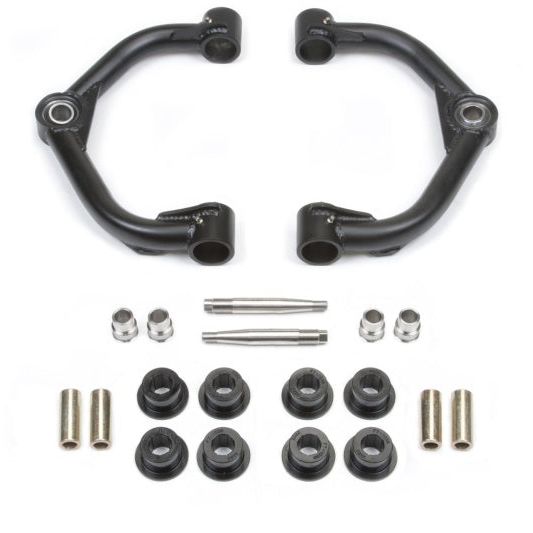 Fabtech FTS21127 - FABFTS21127 - Fabtech 11-19 GM C/K2500HD/3500HD 2WD/4WD 0in/6in Uniball Upper Control Arm Kit - Shipped in Europe - Tuningsupply.com