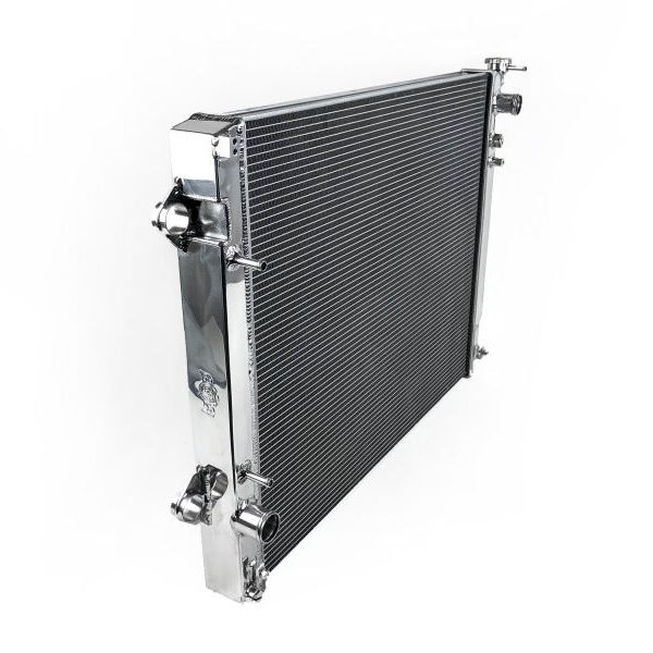 CSF 7092 - CSF7092 - CSF 2016+ 3.5L and 2.7L 05-15 4.0L and 2.7L Toyota Tacoma Radiator - Shipped in Europe - Tuningsupply.com