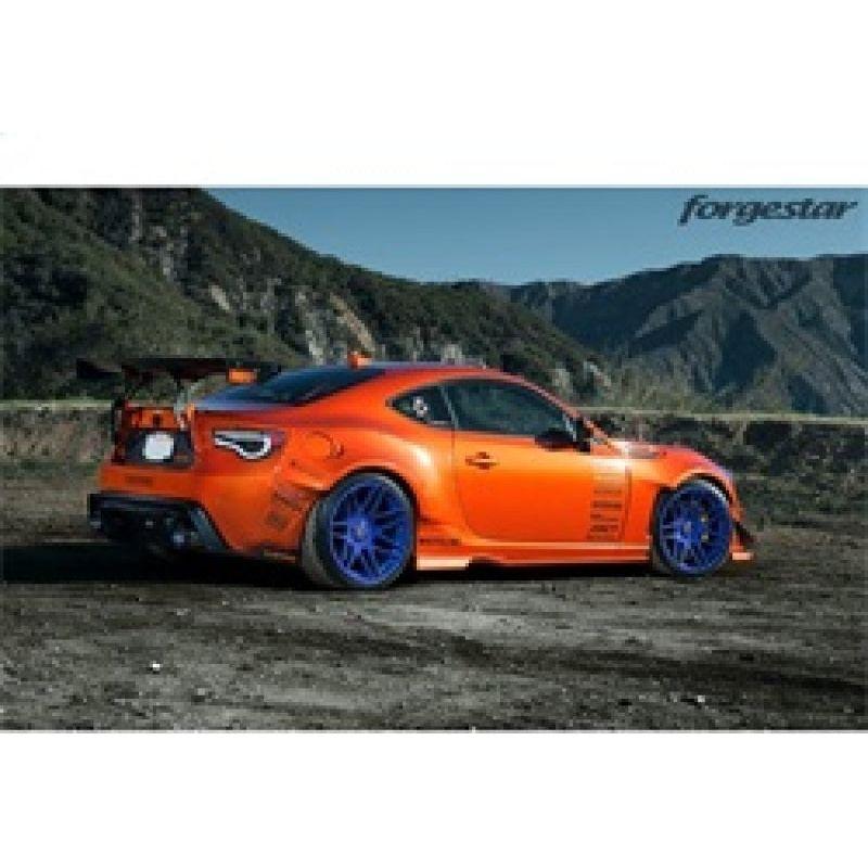 SPYDER 5072009 - SPY5072009 - Spyder Scion FRS 12-14/Subaru BRZ 12-14 Light Bar LED Tail Lights Black ALT-YD-SFRS12-LBLED-BK - Shipped in Europe - Tuningsupply.com