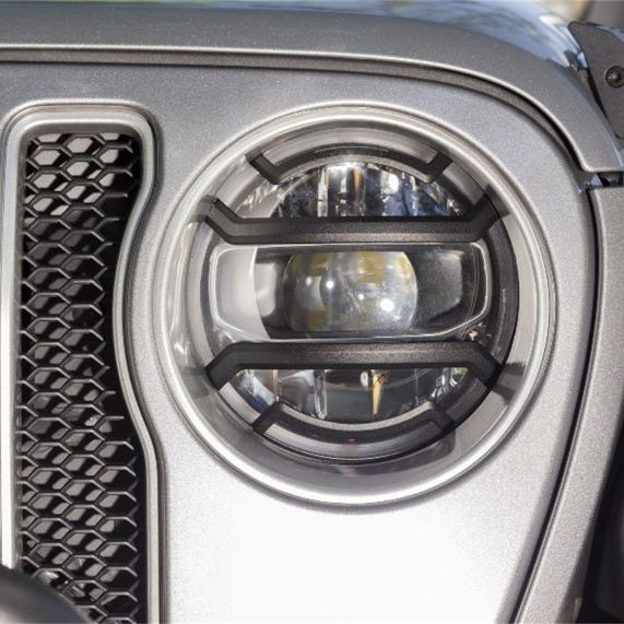 Rugged Ridge 11230.21 - RUG11230.21 - Rugged Ridge 18-20 Jeep Wrangler JL / 2020 Jeep Gladiator JT Black Elite Headlight Guards Black - Shipped in Europe - Tuningsupply.com