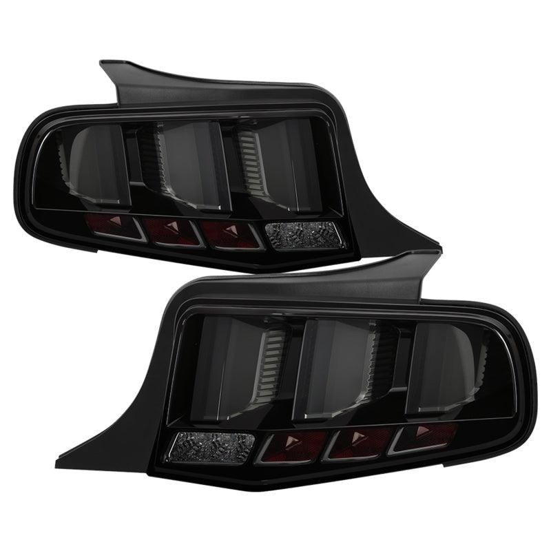 SPYDER 5085115 - SPY5085115 - Spyder 10-12 Ford Mustang Light Bar Seq Turn Signal LED Tail Lights - Smoke ALT-YD-FM10-LED-SM - Shipped in Europe - Tuningsupply.com