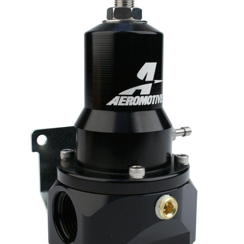 Aeromotive 13132 - AER13132 - Aeromotive Regulator - 30-120 PSI - .500 Valve - 2x AN-10 Inlets / AN-10 Bypass - Shipped in Europe - Tuningsupply.com