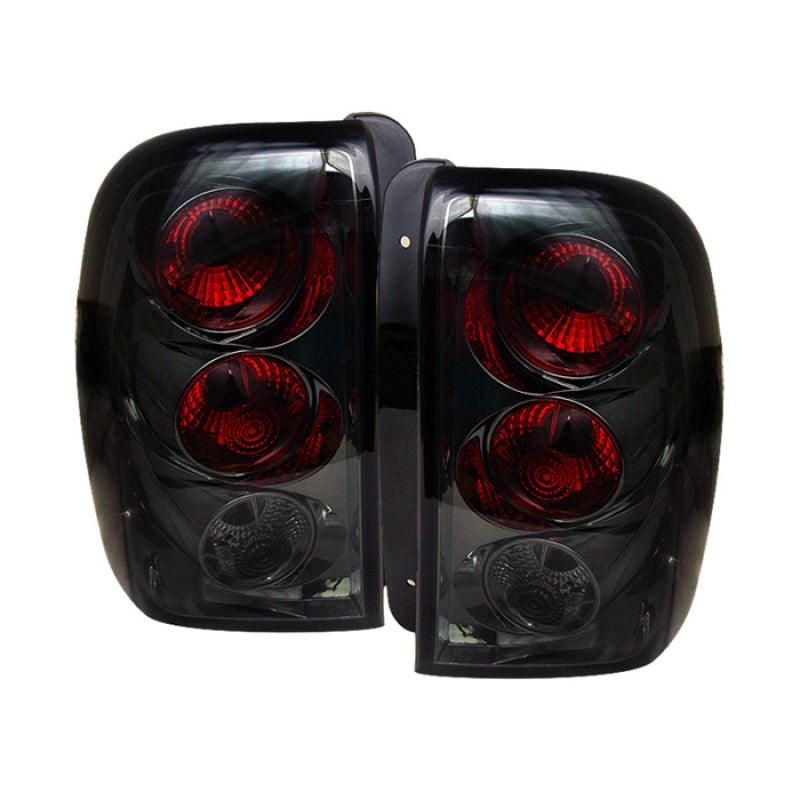 SPYDER 5002204 - SPY5002204 - Spyder Chevy TrailBlazer 02-09 Euro Style Tail Lights Smoke ALT-YD-CTB02-SM - Shipped in Europe - Tuningsupply.com