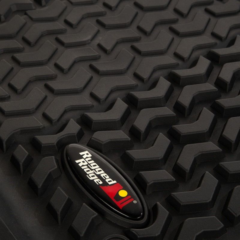 Rugged Ridge 12920.36 - RUG12920.36 - Rugged Ridge Floor Liner Front Black 2018-2020 Jeep Wrangler 2020 Gladiator JL / JT - Shipped in Europe - Tuningsupply.com