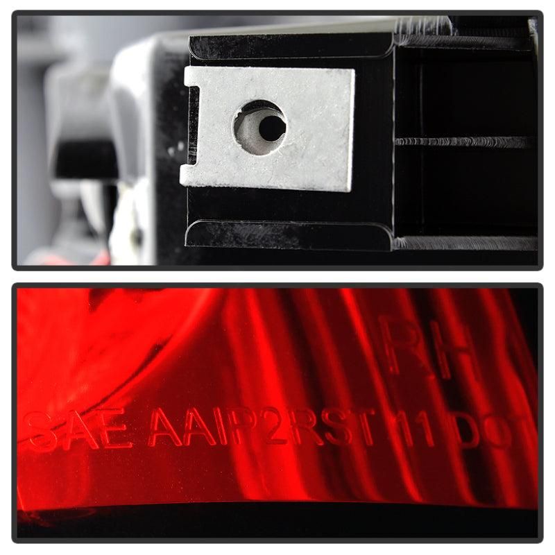 SPYDER 5001740 - SPY5001740 - Spyder Chevy Silverado 1500 03-06 (Not Fit Stepside)LED Tail Lights Red Clear ALT-YD-CS03-LED-RC - Shipped in Europe - Tuningsupply.com