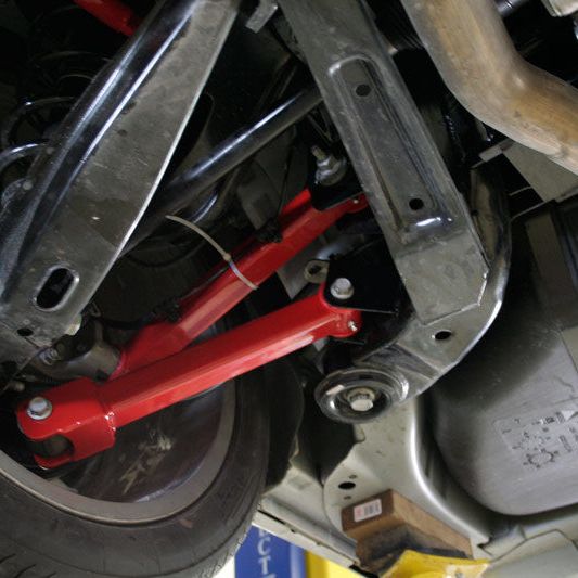 UMI Performance 251520-B - UMI251520-B - UMI Performance 08-09 Pontiac G8 10-14 Camaro Rear Suspension Kit - Shipped in Europe - Tuningsupply.com