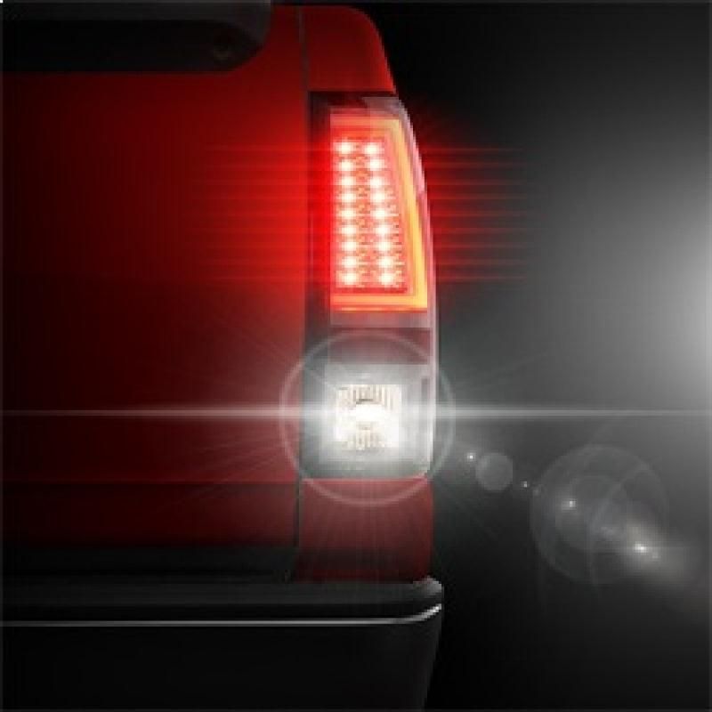 SPYDER 5081896 - SPY5081896 - Spyder Chevy Silverado 1500/2500 99-02 Version 2 LED Tail Lights - Smoke ALT-YD-CS99V2-LED-SM - Shipped in Europe - Tuningsupply.com
