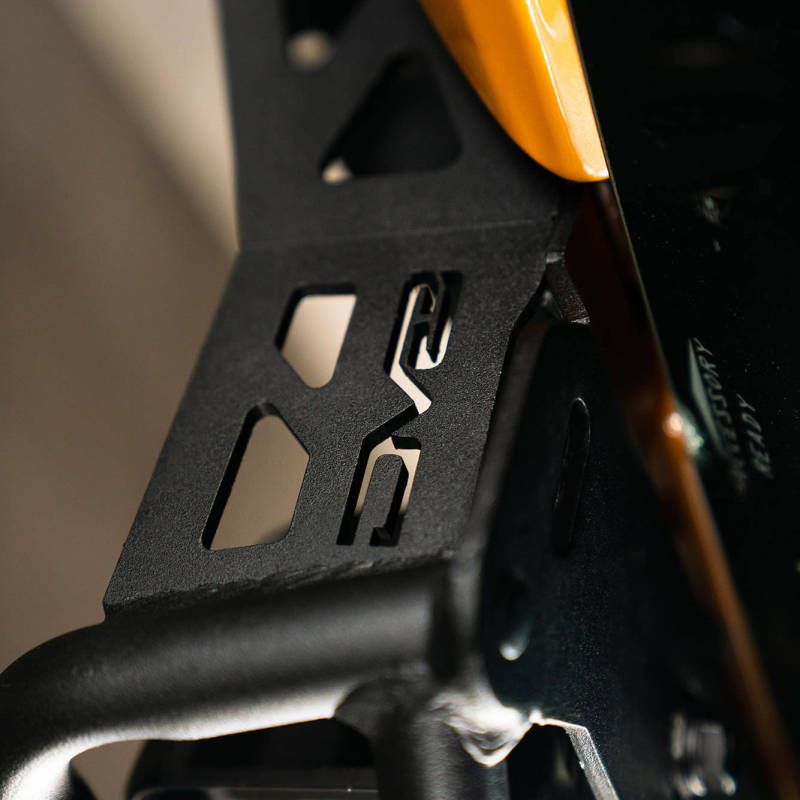 DV8 Offroad LBBR-03 - DVELBBR-03 - DV8 21+ Ford Bronco Curved Light Bracket for 12 3in. Pod Lights - Shipped in Europe - Tuningsupply.com