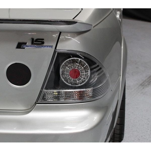 SPYDER 5005809 - SPY5005809 - Spyder Lexus IS 300 01-05 LED Tail Lights Black ALT-YD-LIS300-LED-BK - Shipped in Europe - Tuningsupply.com