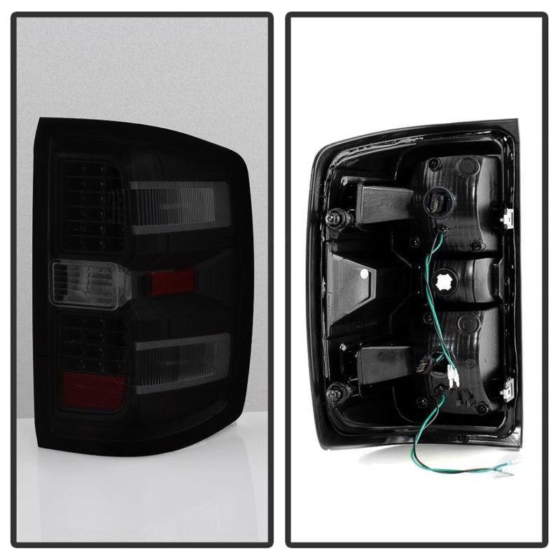 SPYDER 9036552 - SPY9036552 - xTune Chevy 1500 14-16 / Silverado 2500HD/3500HD LED Tail Lights - Black Smoked ALT-JH-CS14-LED-BSM - Shipped in Europe - Tuningsupply.com