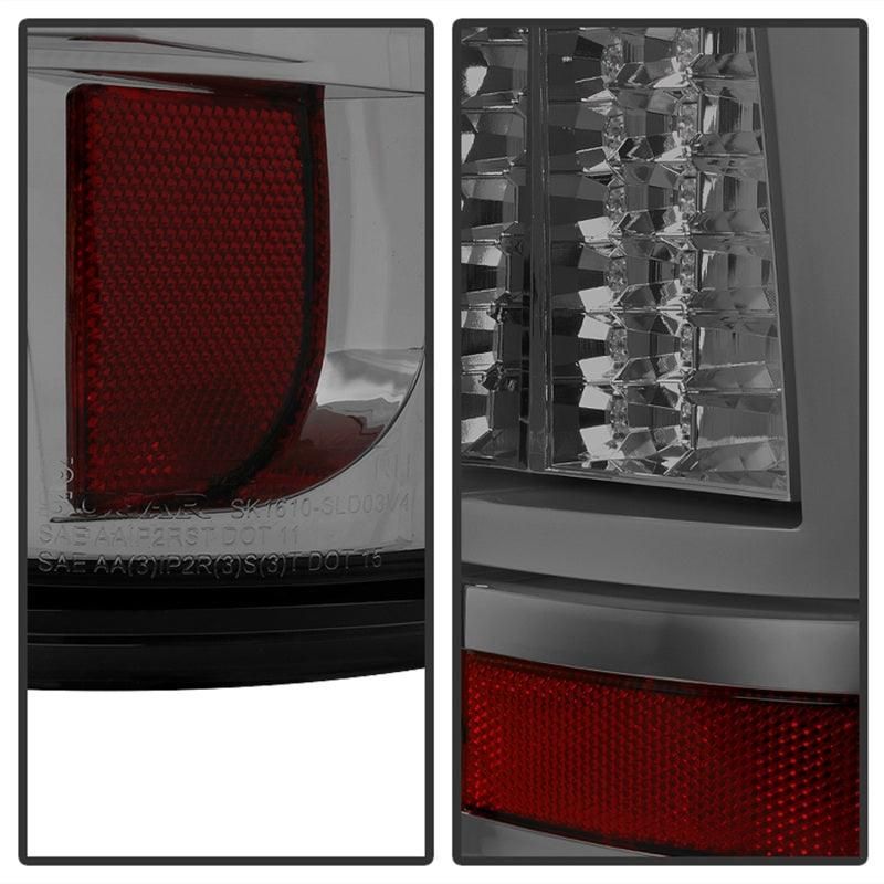 SPYDER 5081896 - SPY5081896 - Spyder Chevy Silverado 1500/2500 99-02 Version 2 LED Tail Lights - Smoke ALT-YD-CS99V2-LED-SM - Shipped in Europe - Tuningsupply.com