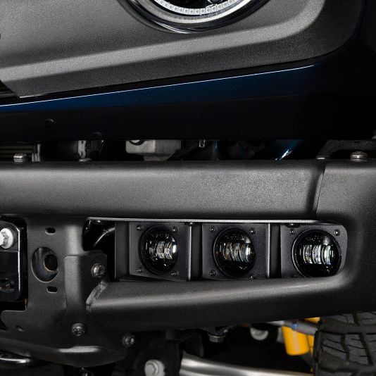 ORACLE Lighting 5890-001 - ORL5890-001 - ORACLE Lighting 21-22 Ford Bronco Triple LED Fog Light Kit for Steel Bumper - White - Shipped in Europe - Tuningsupply.com