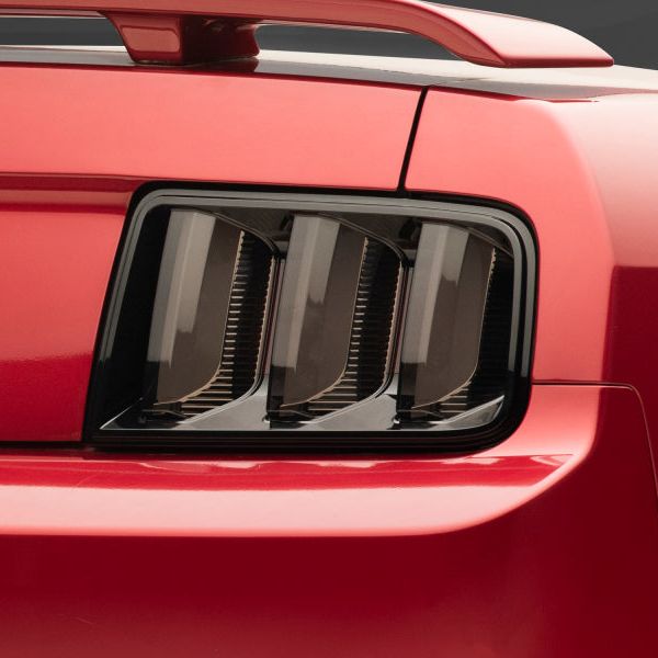 Raxiom 408588 - RAX408588 - Raxiom 05-09 Ford Mustang Vector V2 LED Tail Lights- Black Housing (Smoked Lens) - Shipped in Europe - Tuningsupply.com