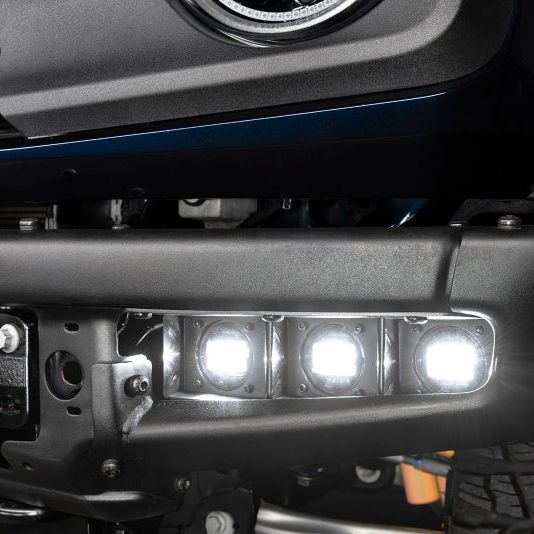 ORACLE Lighting 5890-001 - ORL5890-001 - ORACLE Lighting 21-22 Ford Bronco Triple LED Fog Light Kit for Steel Bumper - White - Shipped in Europe - Tuningsupply.com