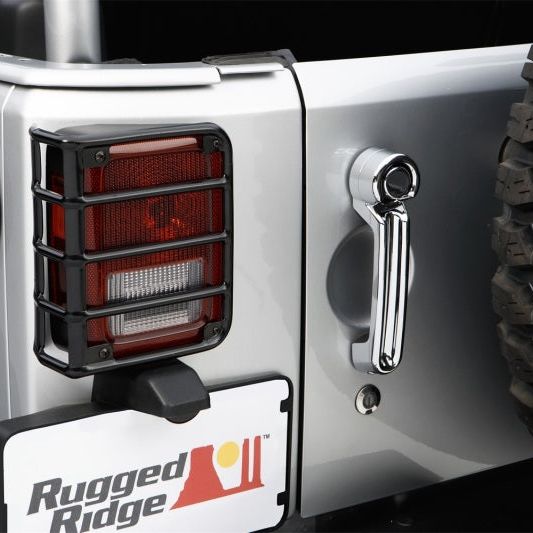 Rugged Ridge 11226.02 - RUG11226.02 - Rugged Ridge 07-18 Jeep Wrangler Black Tail Light Euro Guards - Shipped in Europe - Tuningsupply.com