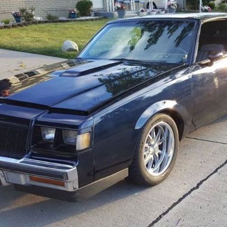 UMI Performance 3051F - UMI3051F - UMI Performance 78-88 GM G-Body Lowering Spring Front 2in Lowering - Shipped in Europe - Tuningsupply.com