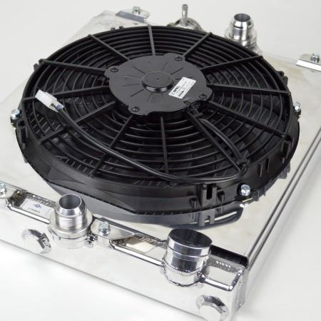 CSF 2858X - CSF2858X - CSF Universal Half Radiator w/-16AN & Slip-On Fittings/12in SPAL Fan & Shroud - Shipped in Europe - Tuningsupply.com